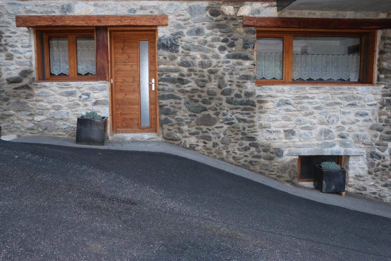 Maison De Village Au Pied Des 3 Vallees Villarlurin エクステリア 写真