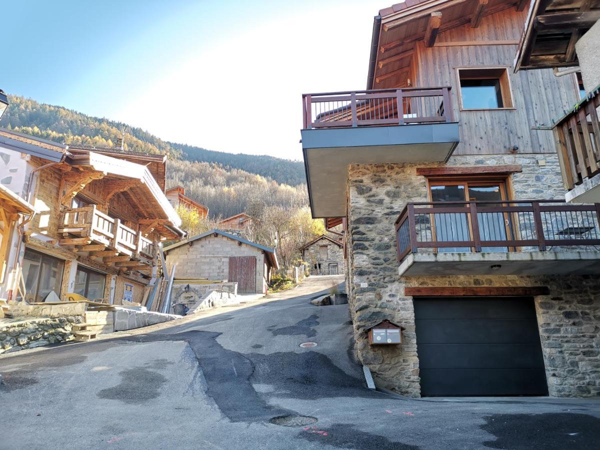 Maison De Village Au Pied Des 3 Vallees Villarlurin エクステリア 写真